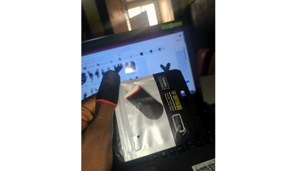 Gants de Pouce Gaming Pro – Free Fire, PUBG, Call of Duty Mobile – Image 2
